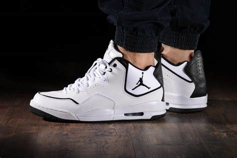 jordan courtside stock price